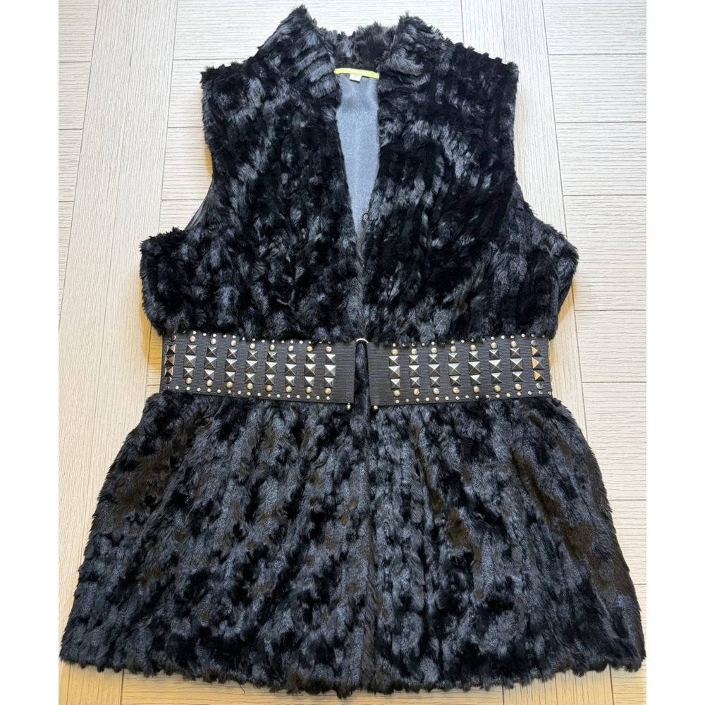 Gianni Bini Black Faux Fur Vest Built In Elastic‎ Belt W Metal Studs M Edgy Goth